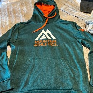Men’s North Face Hoodie